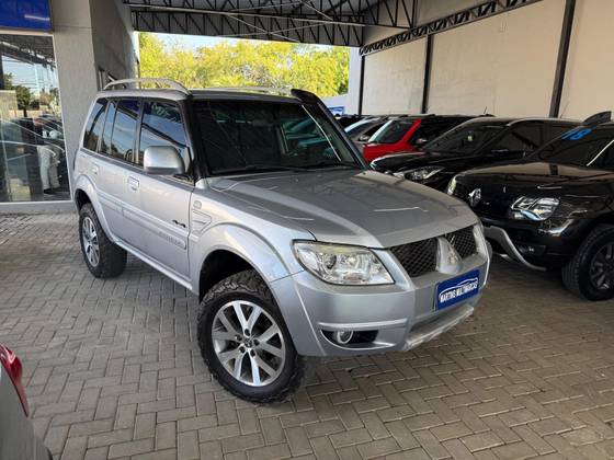 MITSUBISHI PAJERO TR4 2.0 4X4 16V 140CV FLEX 4P AUTOMÁTICO